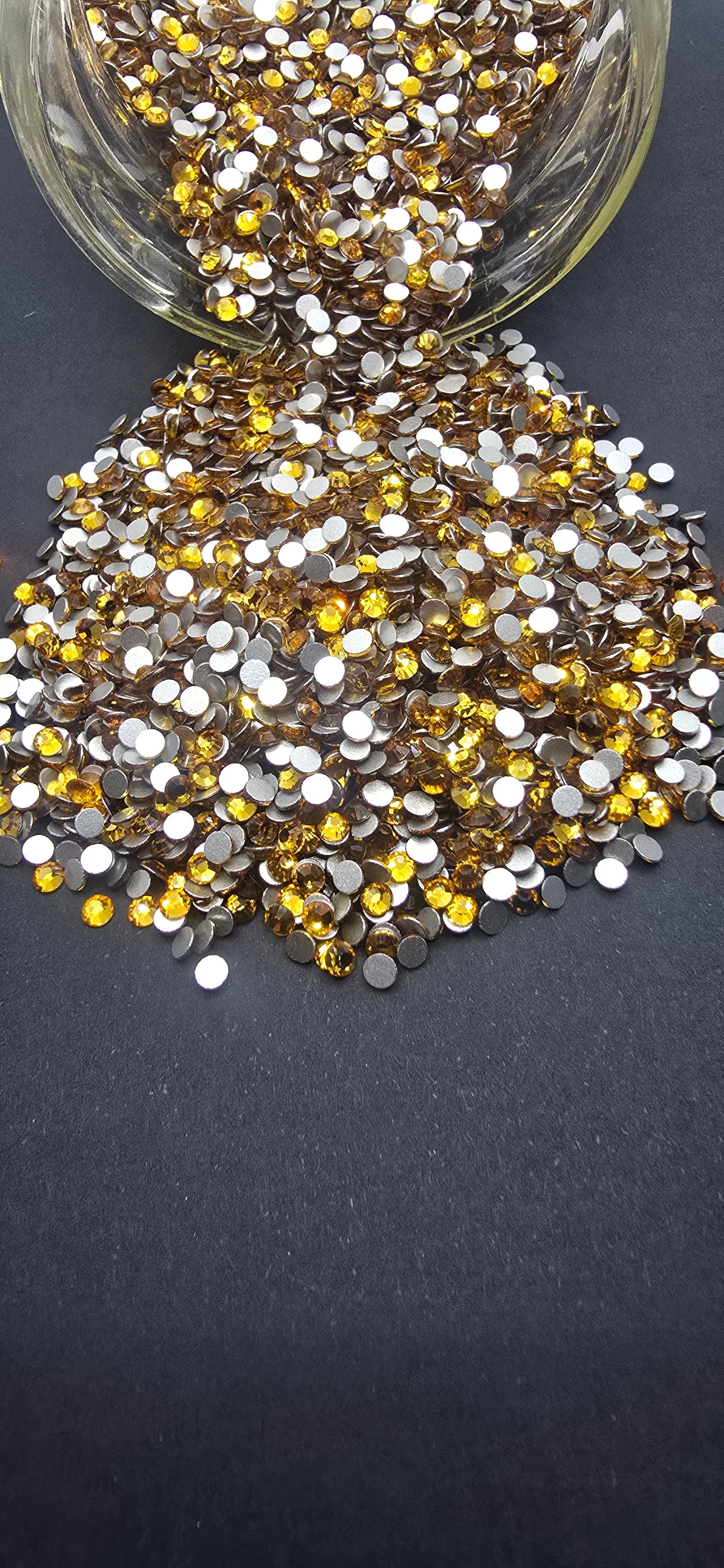 Topaz Glass Rhinestones